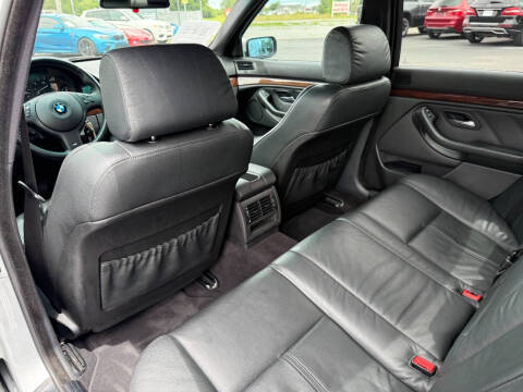 2003 BMW 5 Series 540i