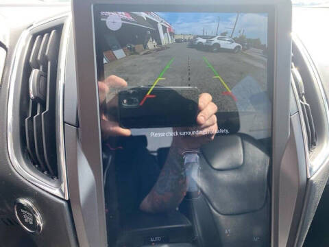 2021 Ford Edge Titanium