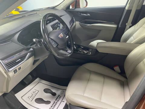 2019 Cadillac XT4 Luxury