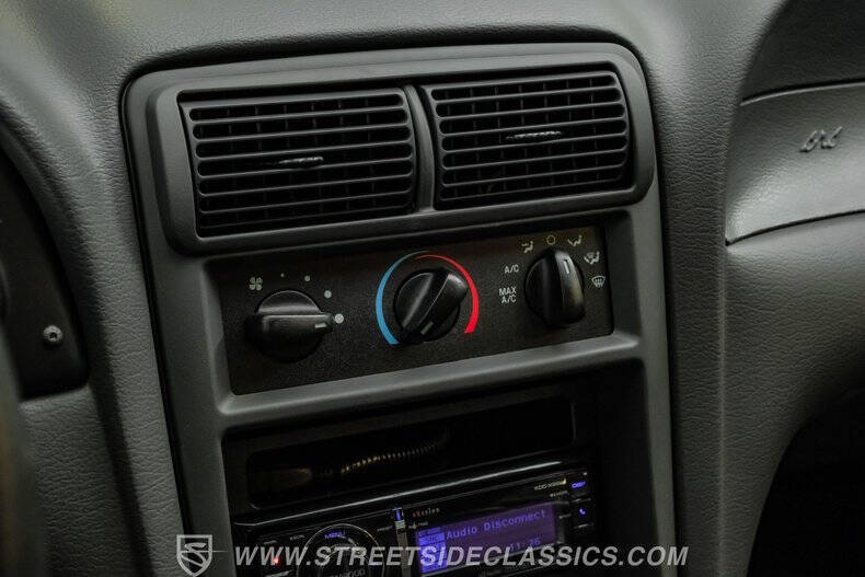 2004 Ford Mustang SVT Cobra