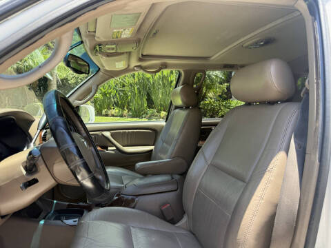 2004 Toyota Sequoia Limited