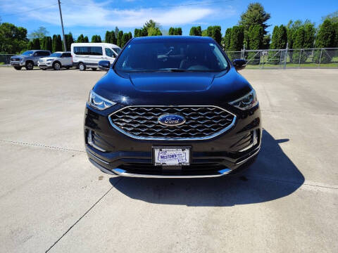 2020 Ford Edge Titanium