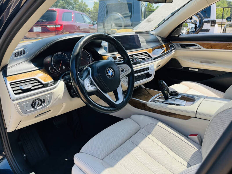 2016 BMW 7 Series 740i