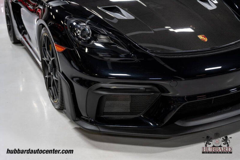 2023 Porsche 718 Cayman GT4 RS