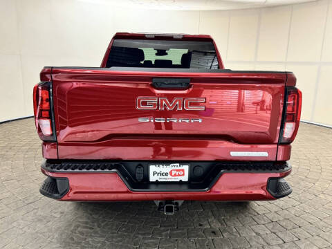 2024 GMC Sierra 1500 Elevation Standard
