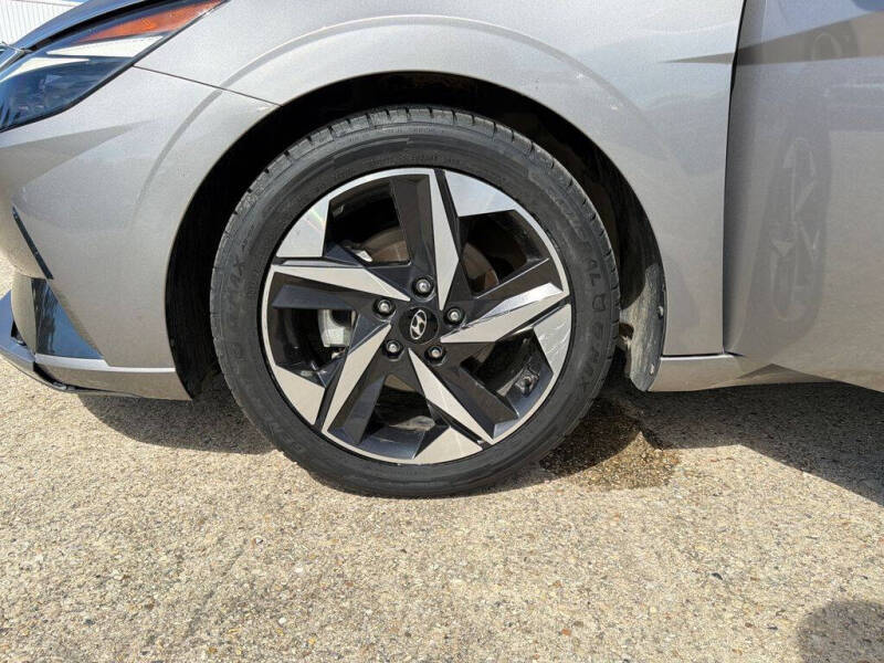 2023 Hyundai Elantra