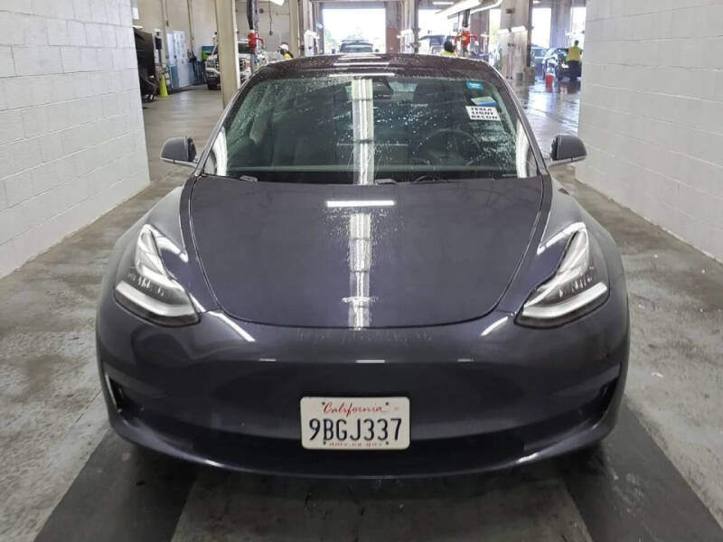2019 Tesla Model 3 Standard Range Plus