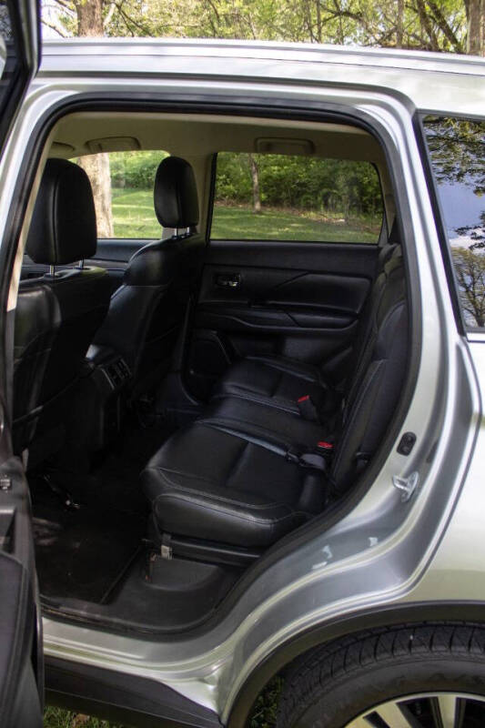 2020 Mitsubishi Outlander SEL
