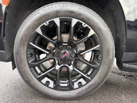 2022 GMC Yukon Denali