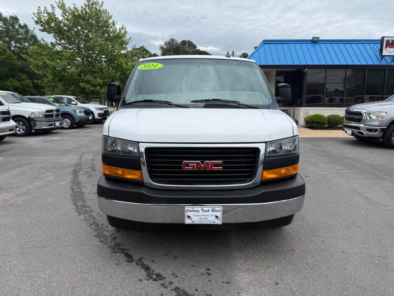 2024 GMC Savana 2500