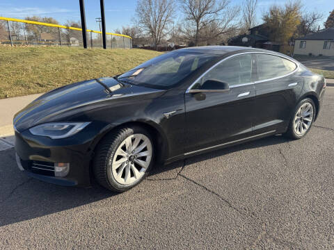 2016 Tesla Model S 90D