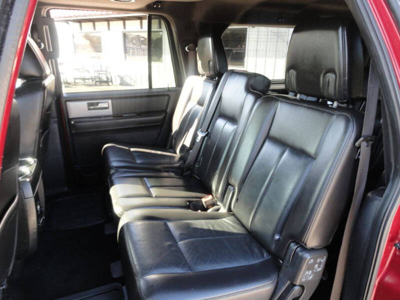 2013 Ford Expedition Limited photo 9