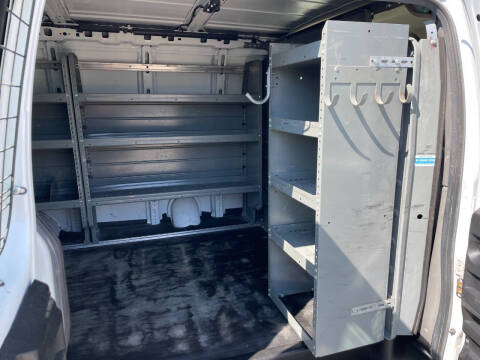 2019 GMC Savana 2500