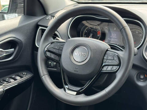 2023 Jeep Cherokee Altitude Lux