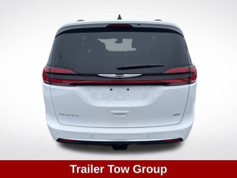 2025 Chrysler Pacifica Pinnacle