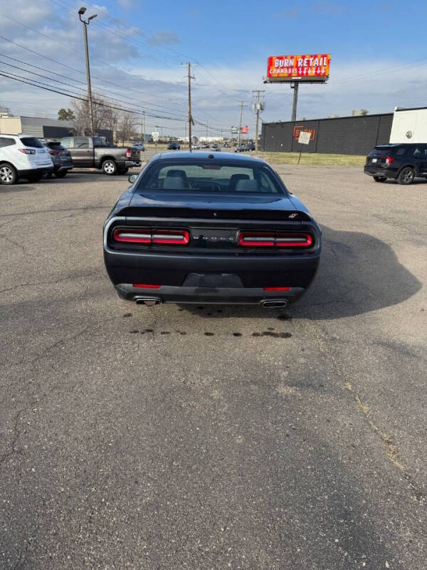 2019 Dodge Challenger SXT