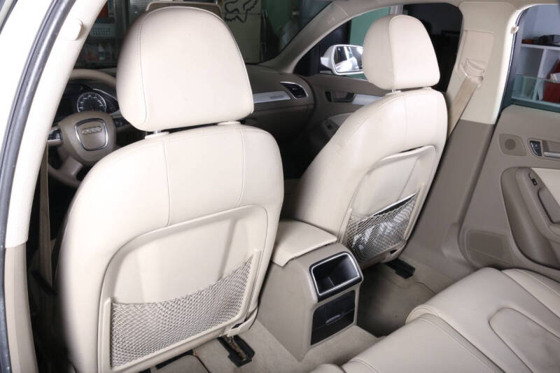 2011 Audi A4 2.0T quattro Avant Premium