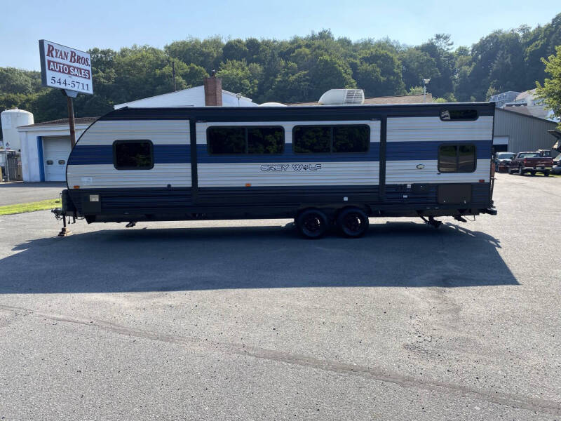 2021 Forest River Cherokee Grey Wolf 26DBH