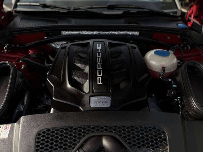 2018 Porsche Macan GTS