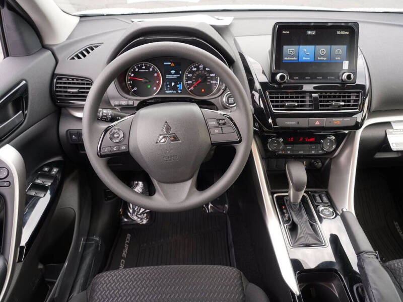 2026 Mitsubishi Eclipse Cross LE