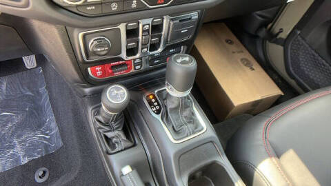 2025 Jeep Wrangler Rubicon X