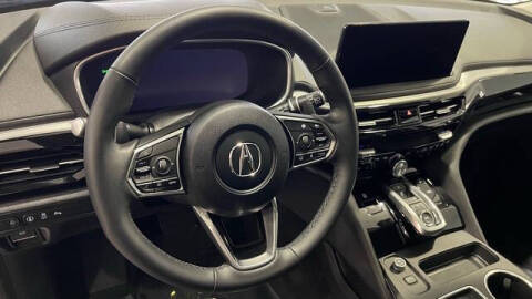 2025 Acura MDX w/Tech
