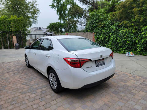 2018 Toyota Corolla LE