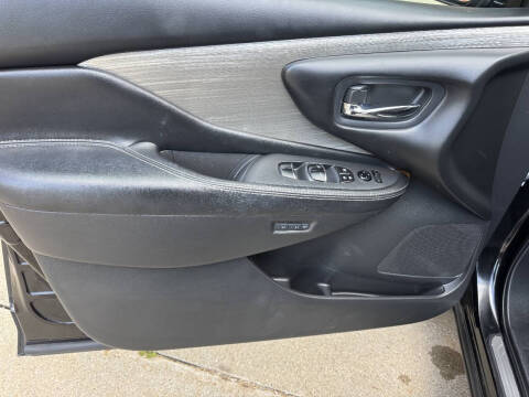 2017 Nissan Murano SL