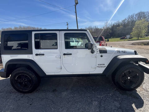 2017 Jeep Wrangler Unlimited for sale at Monroe Auto's, LLC in Parsons TN