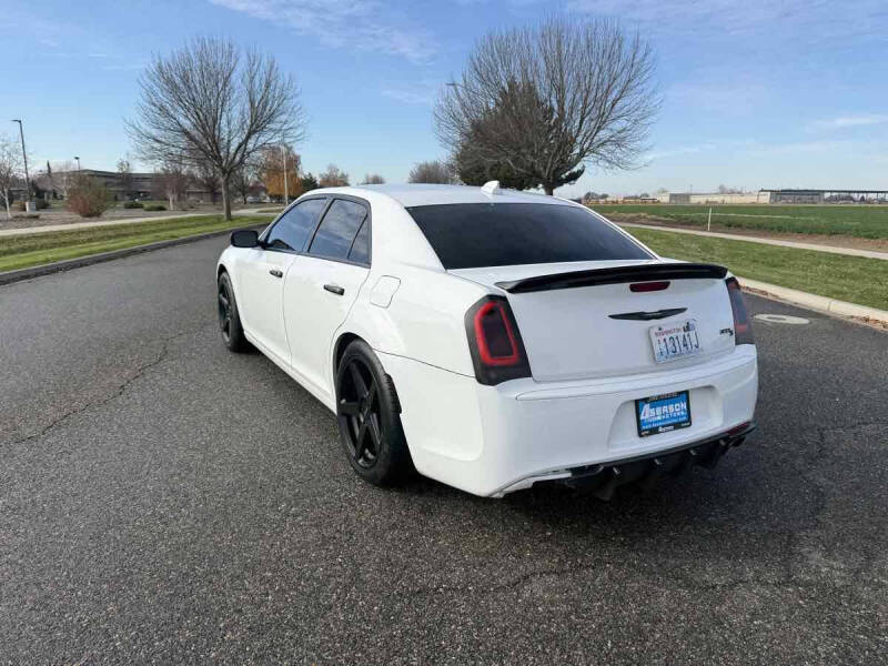2018 Chrysler 300 S