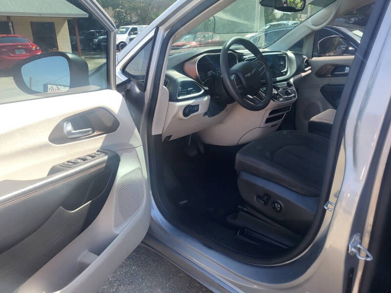 2017 Chrysler Pacifica Touring
