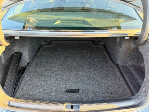 2014 Volkswagen Passat 1.8T SE