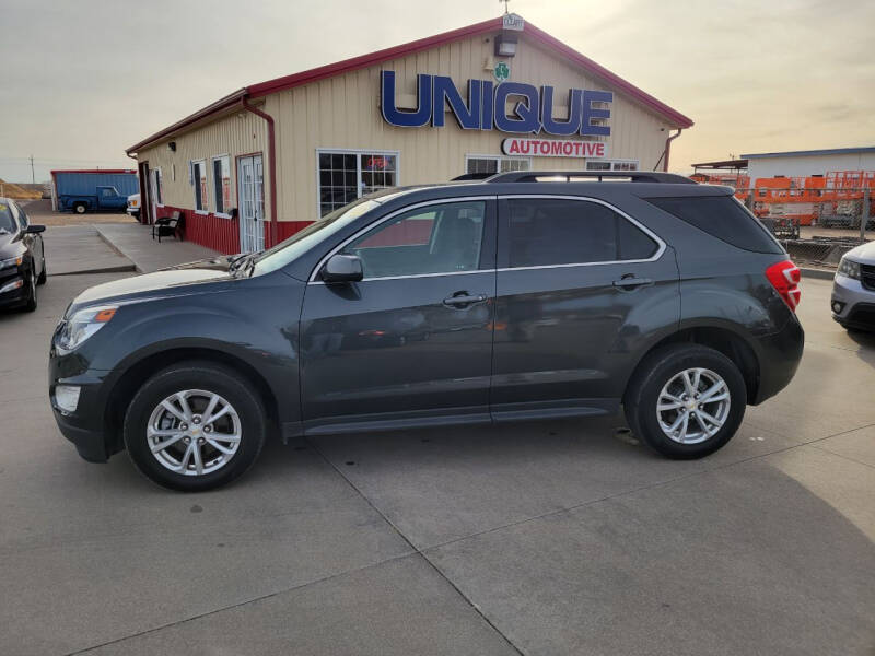 2017 Chevrolet Equinox for sale at UNIQUE AUTOMOTIVE "BE UNIQUE" in Garden City KS