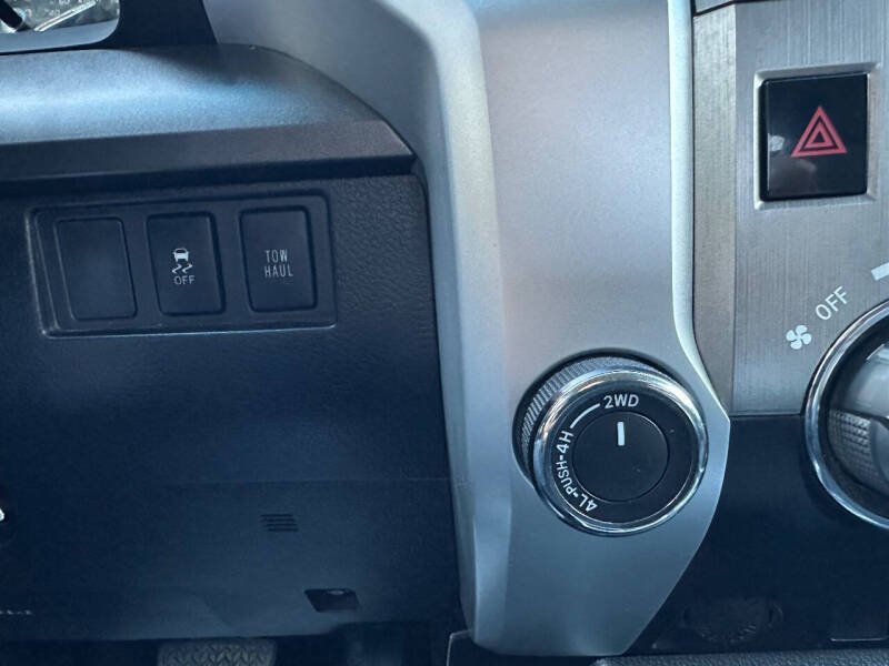 2015 Toyota Tundra SR5