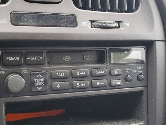 2005 Hyundai Elantra GLS