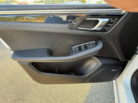 2017 Porsche Macan GTS