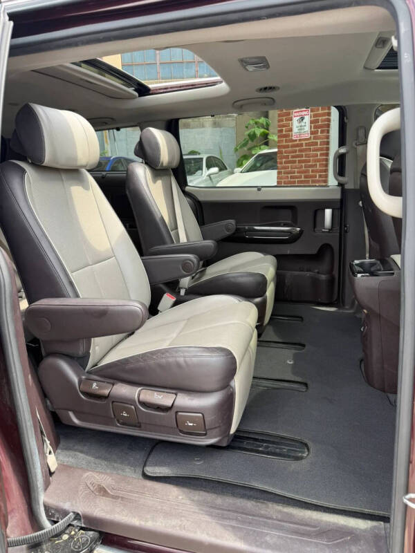 2016 Kia Sedona Limited