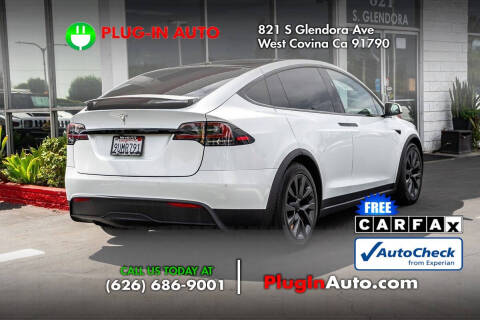 2023 Tesla Model X Standard Range