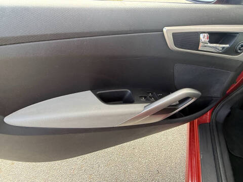 2013 Hyundai Veloster