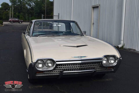 1962 Ford Thunderbird