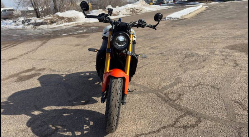2024 Yamaha XSR900
