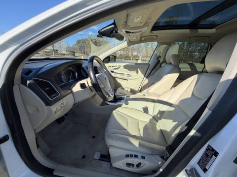 2015 Volvo XC60 T5 Drive-E Premier