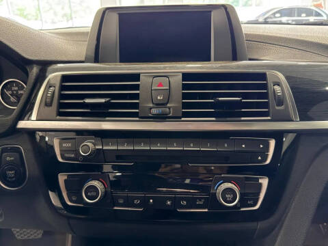 2018 BMW 3 Series 330i