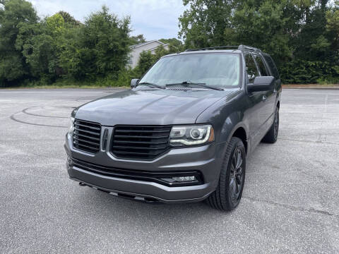 2016 Lincoln Navigator Select