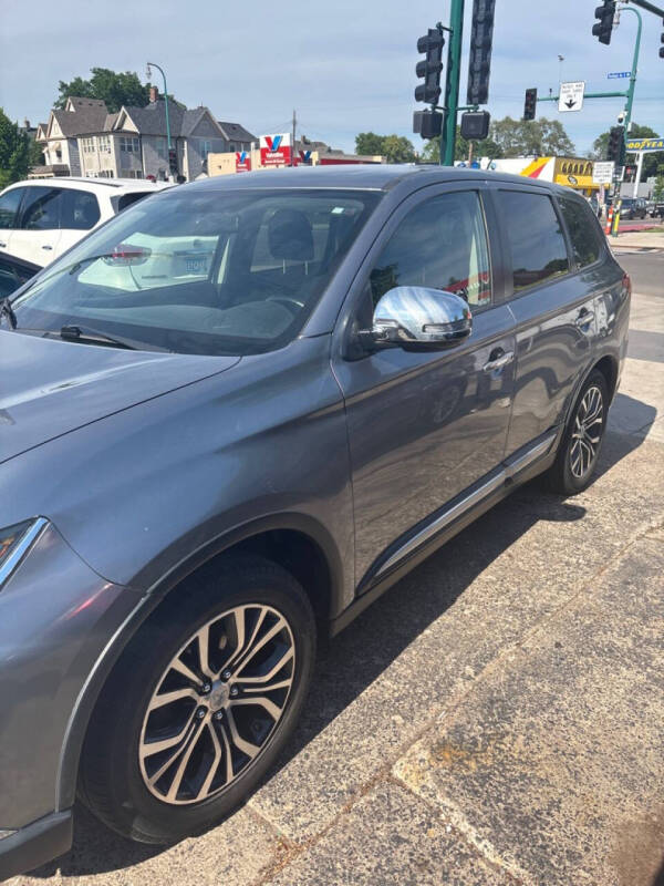 2016 Mitsubishi Outlander SE