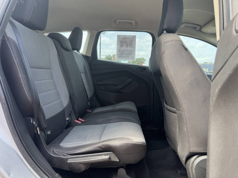 2019 Ford Escape S