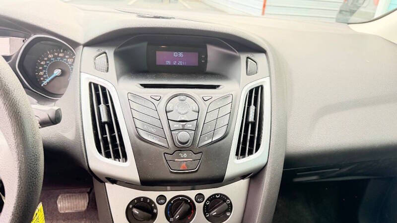2012 Ford Focus SE