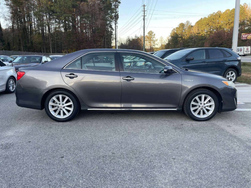 2014 Toyota Camry Hybrid XLE