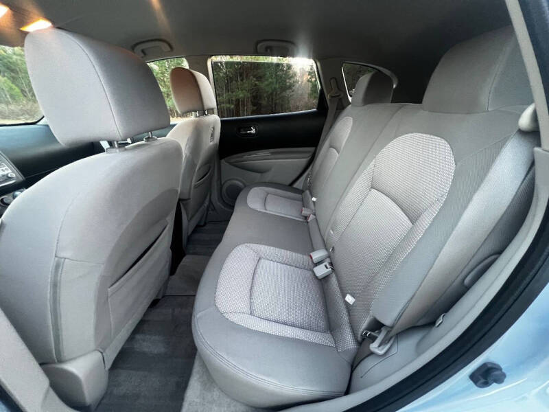 2011 Nissan Rogue SV