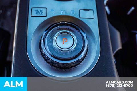 2024 Genesis GV70 2.5T Standard